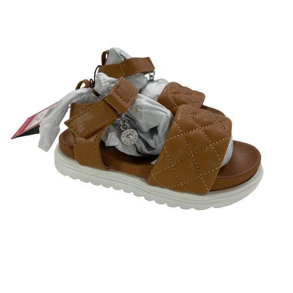 Vince Camuto Other - Vince Camuto Girl's Quilted Tan Charm Sandals Size 6 NWT